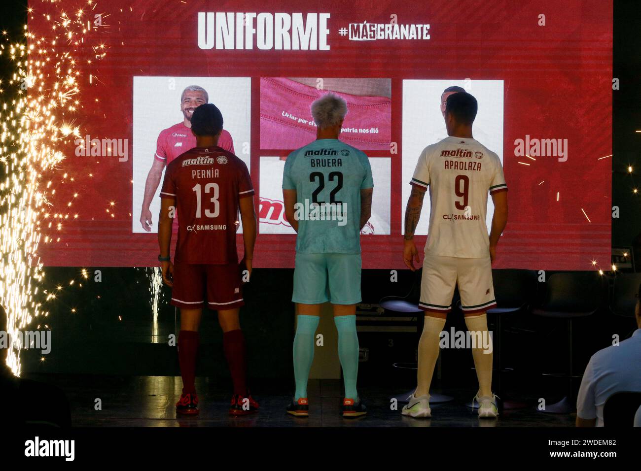 Valence, Carabobo, Venezuela. 19 janvier 2024. 19 janvier 2024. Carabobo FC a fait sa présentation, avec de nouveaux uniformes (visiteur et domicile) en plus d'incorporer une mascotte à l'équipe, en vue de sa participation au championnat national de football vénézuélien et à la coupe de football sud-américaine Conmebol. au niveau international. Photo : Juan Carlos Hernandez (image de crédit : © Juan Carlos Hernandez/ZUMA Press Wire) USAGE ÉDITORIAL SEULEMENT! Non destiné à UN USAGE commercial ! Crédit : ZUMA Press, Inc./Alamy Live News Banque D'Images