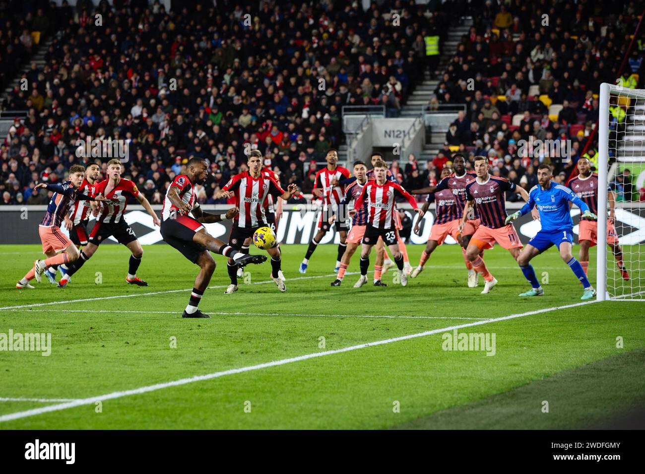 LONDRES, Royaume-Uni - 20 janvier 2024 : Ivan Toney de Brentford en action lors du match de Premier League entre Brentford FC et Nottingham Forest FC au Gtech Community Stadium (crédit : Craig Mercer / Alamy Live News) Banque D'Images