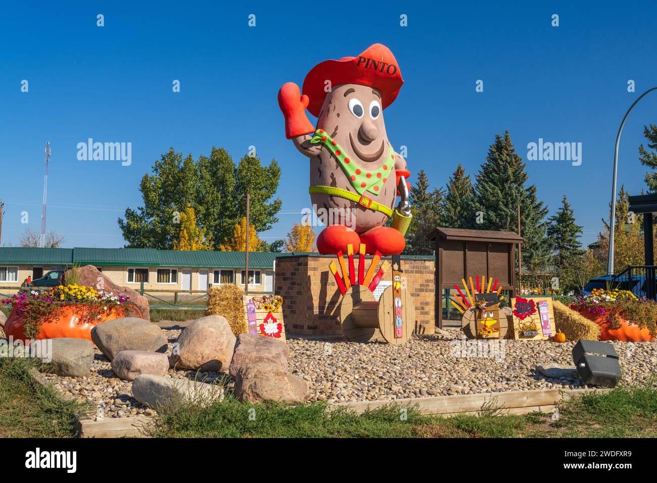 Le monument du haricot pinto à Pinto, Alberta, Canada. Banque D'Images