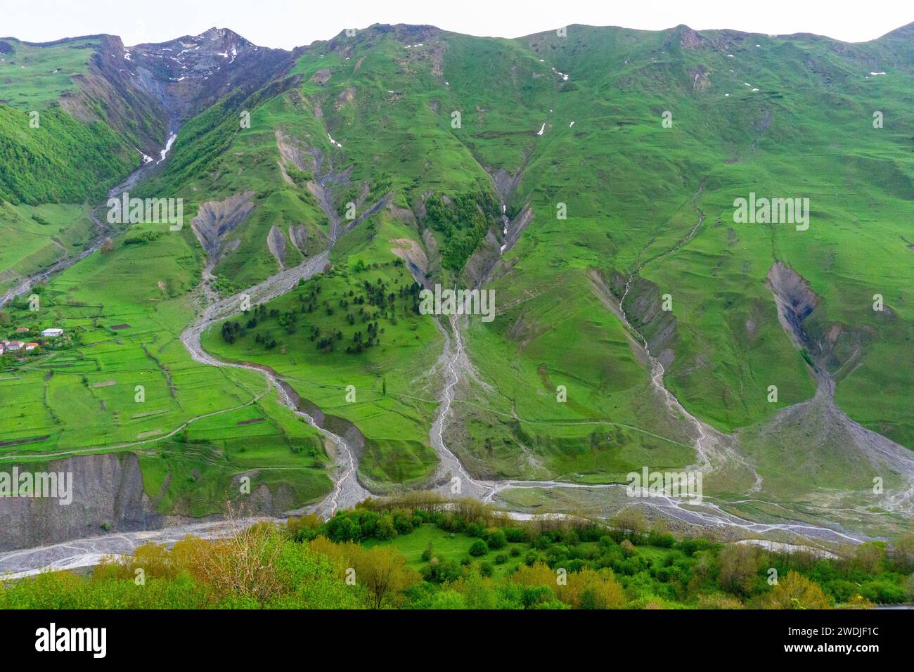 Chaînes de montagnes en Géorgie Europe de l'est Banque D'Images