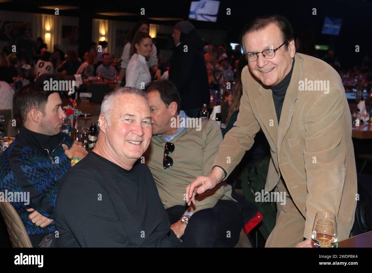 KITZBUEHEL, Autriche. , . Autrichien Hans MAHR, MediaManager et homme d'affaires allemand Juergen B. Harder, KITZ - Race Club - le salon VIP du week-end de course ALPIN masculin HAHNENKAMM-SKI, - Hahnenkamm Rennen, image payante - crédit photo : © Arthur THILL ATP images (THILL Arthur/ATP/SPP) crédit : SPP Sport Press photo. /Alamy Live News Banque D'Images