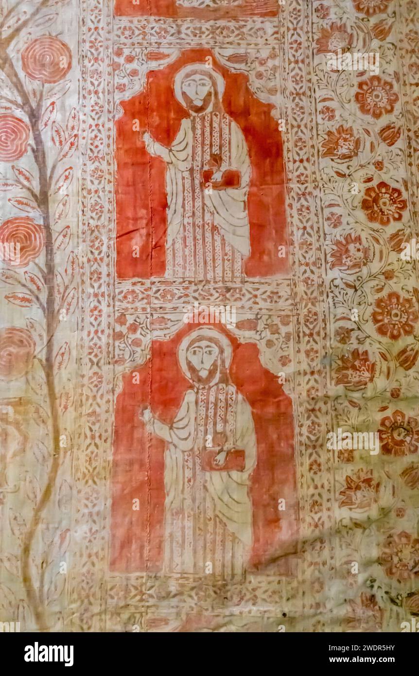 La Crucifixion et les douze Apôtres, 19e siècle. Impression sur bois et peinture à la main avec des colorants à base de plantes sur des textiles en lin, Mardin Turquie. détails Banque D'Images