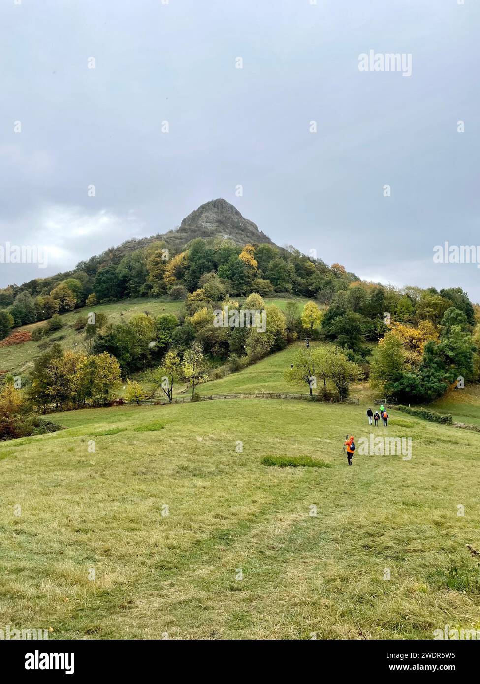 Une vue panoramique des randonneurs sur la montagne Rudnik en Serbie Banque D'Images