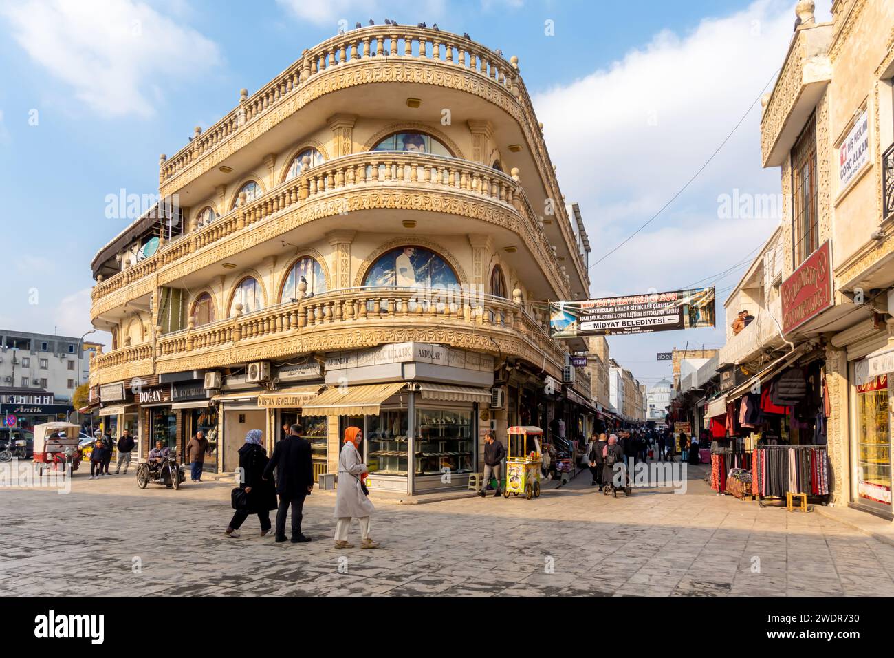 MİDYAT BEYAZ SARAY AVM , Centre commercial dans le Midyat, Türkiye Banque D'Images