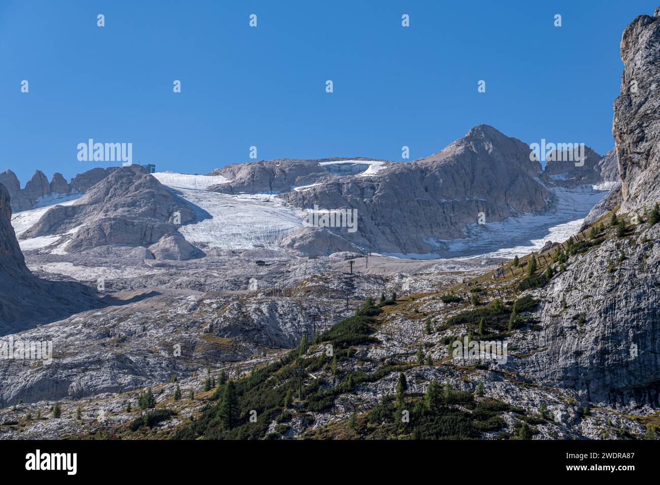 Une vue panoramique sur Glacier, montagne Marmolada dans les Dolomites, Tyrol du Sud, Italie Banque D'Images