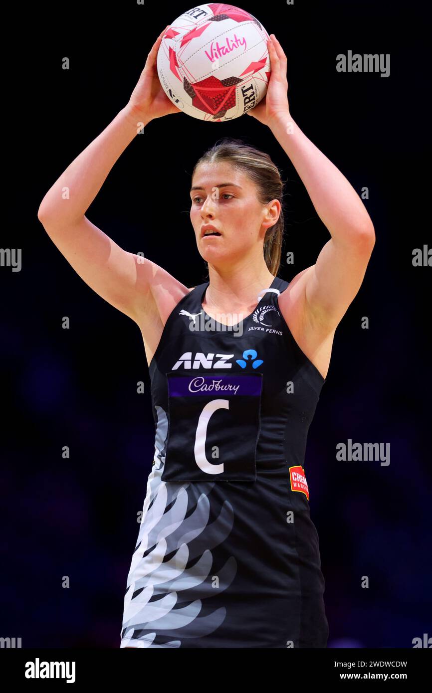 21 janvier 2024 ; OVO Wembley Arena, Londres, Angleterre ; Vitality netball Nations Cup London Day 2 ; Kate Heffernan de New Zealand Silver Ferns en action contre l'Ouganda She Cranes Banque D'Images