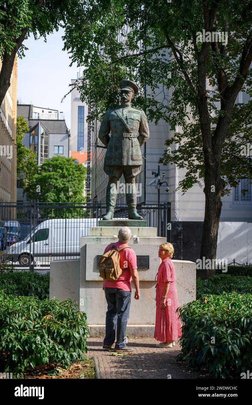 La statue du général américain Harry Hill Bandholtz à Szabadsag ter à Budapest, Hongrie Banque D'Images