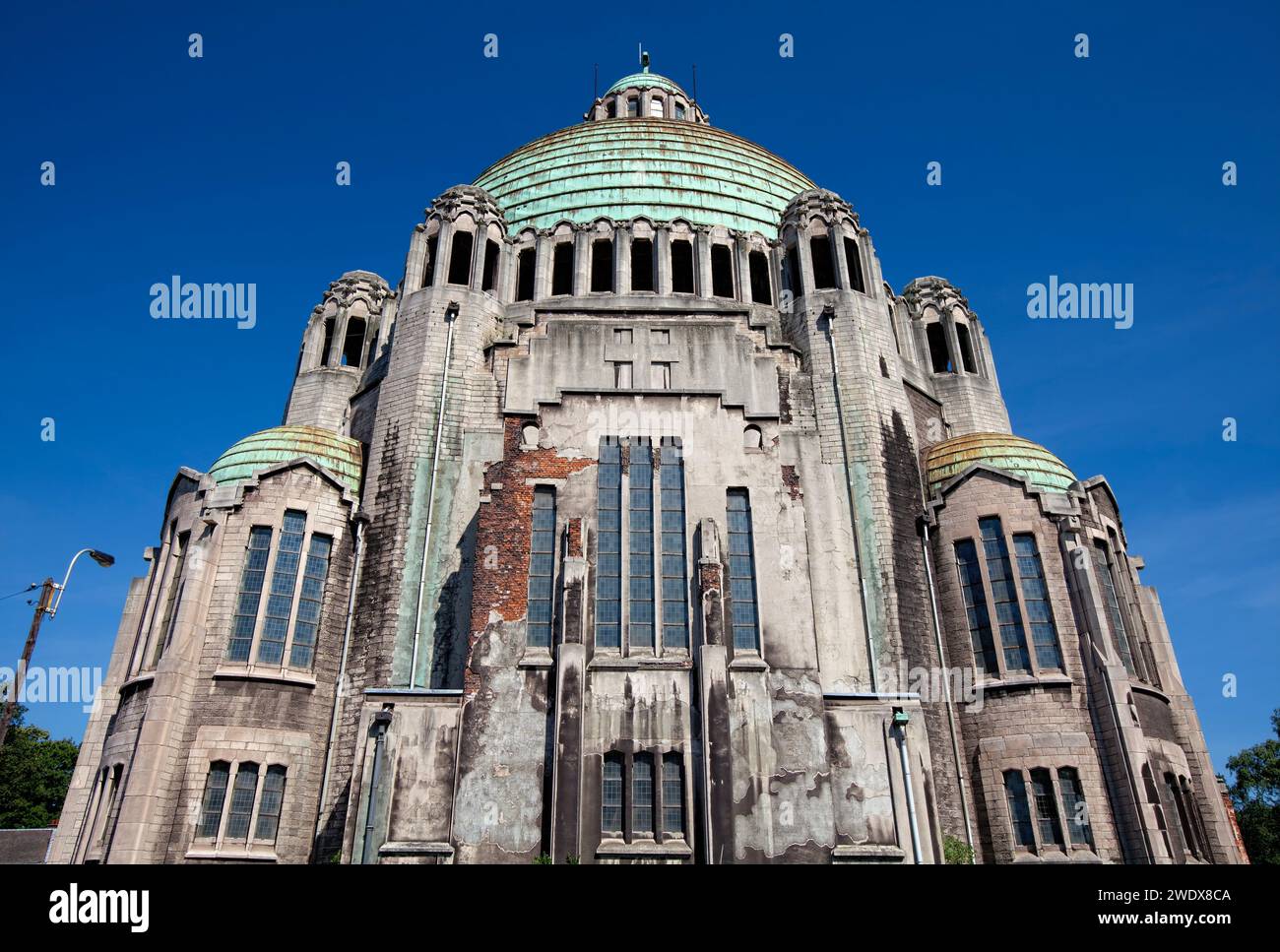 Basilique Église du Sacré-Cœur et notre-Dame-de-Lourdes, Mémorial interallié, mémorial des victimes des guerres mondiales, Cointe, Liège, Belgique, Europ Banque D'Images