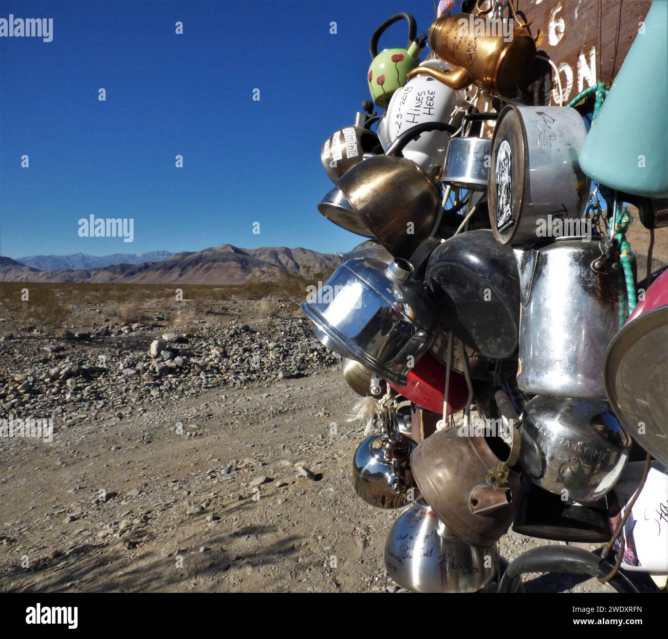 Vue sur les panneaux de bouilloire baignés de soleil Banque D'Images