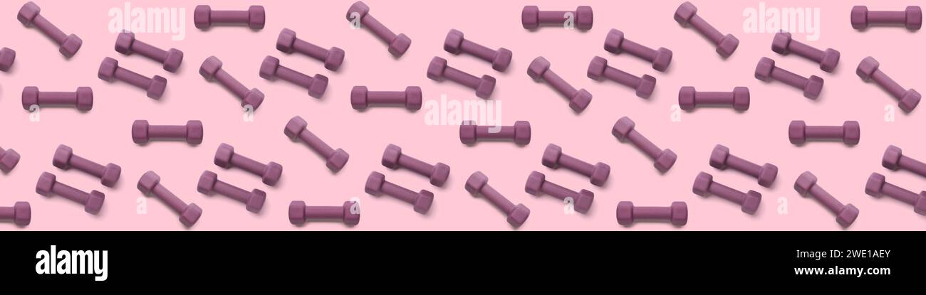 Beaucoup d'haltères sur fond rose. Motif pour la conception Banque D'Images