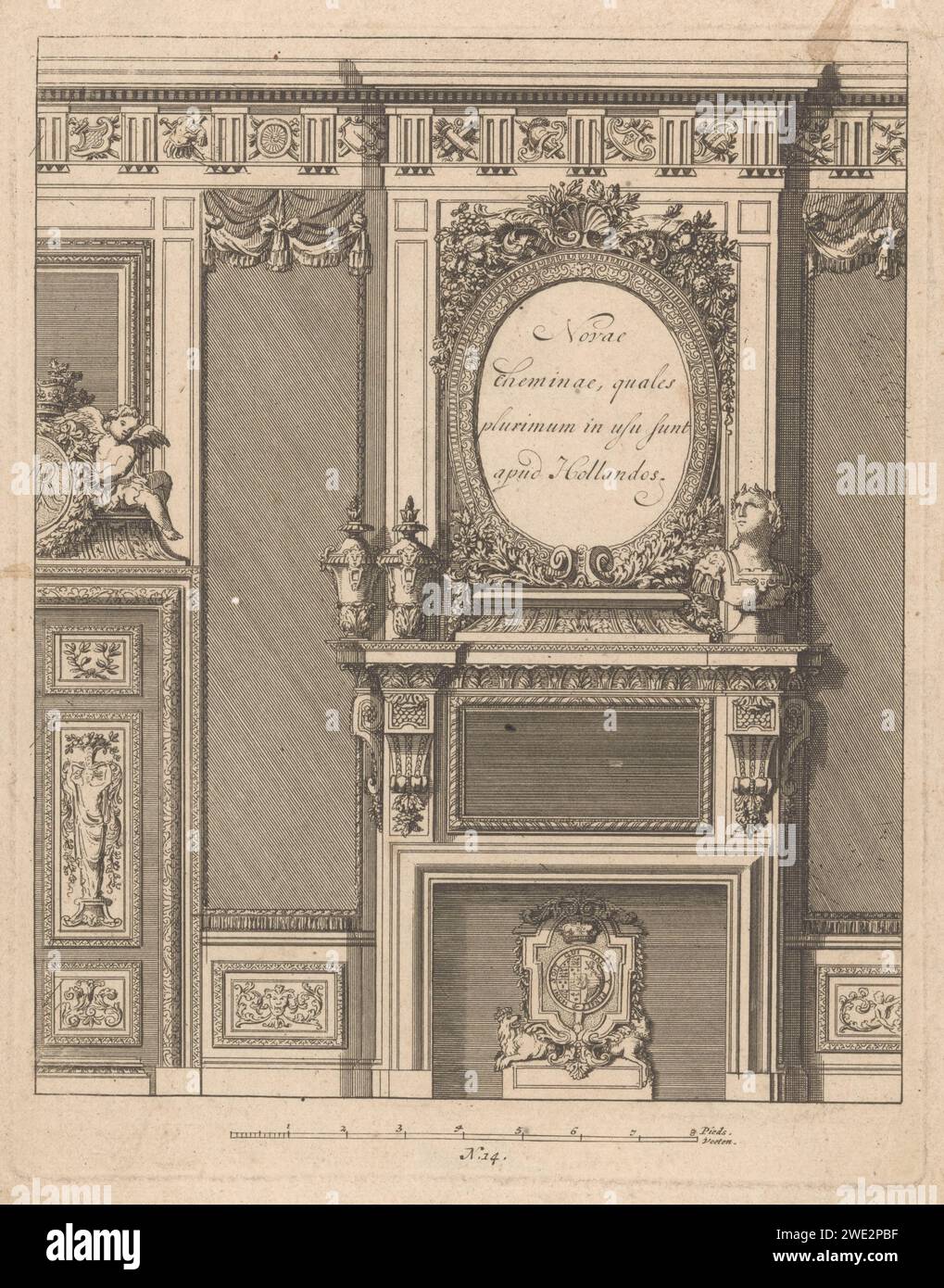 Schouw avec miroir, Anonyme, Daniël Marot (I) (copie après), dans ou après 1703 imprimé cheminée avec le titre de la série dans un miroir ovale. Il y a deux vases et un Keizersbuste pour ça. Dans la cheminée, il y a une firme avec un blason anglais. Moitié gauche d'une porte avec monogramme couronné wr. Au milieu de N. 14. gravure de papier foyer ouvert, cheminée Banque D'Images