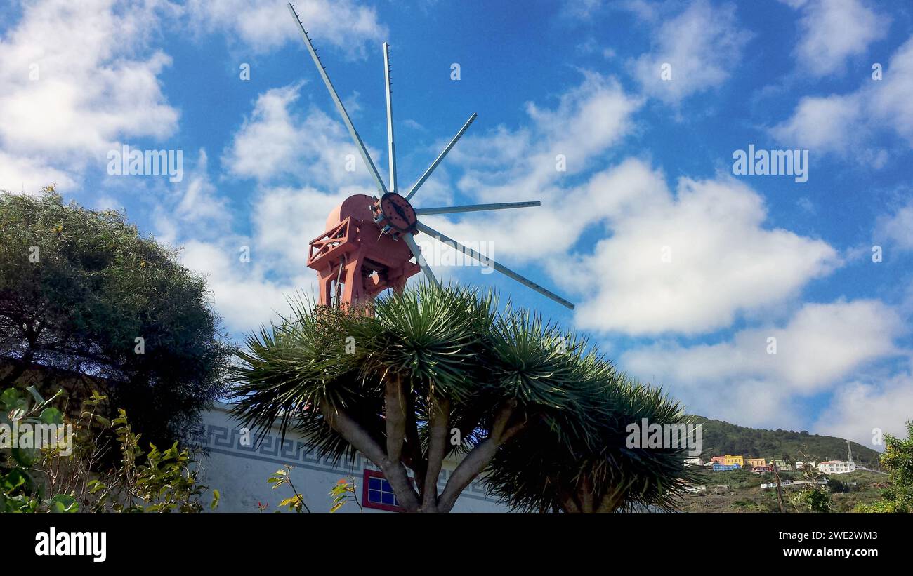 Un moulin à vent traditionnel sur l'île canarienne de la Palma (Espagne) Banque D'Images