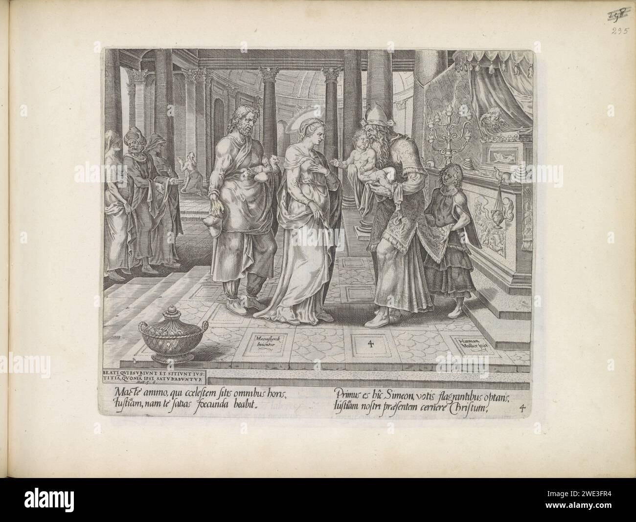 Présentation du Christ dans le Temple, 1643 print Joseph, avec deux pigeons sur son bras, et Marie, présente le Christ dans le temple. Le juste Siméon tient l'enfant pour l'autel. Laissé en arrière-plan les prophéties priantes Hanna. Imprimer fait partie d'une série sur les huit discours Blessig du Christ et illustre la bénédiction : béni dont la faim et la soif de justice. Dans le coin inférieur gauche ce texte de Matt. 5 : 6 en latin. Au bas de la marge, un verset en latin sur Siméon, dont la faim et la soif étaient satisfaites de la justice quand il vit et tenait Christ. Cette impression fait partie d'un alb Banque D'Images
