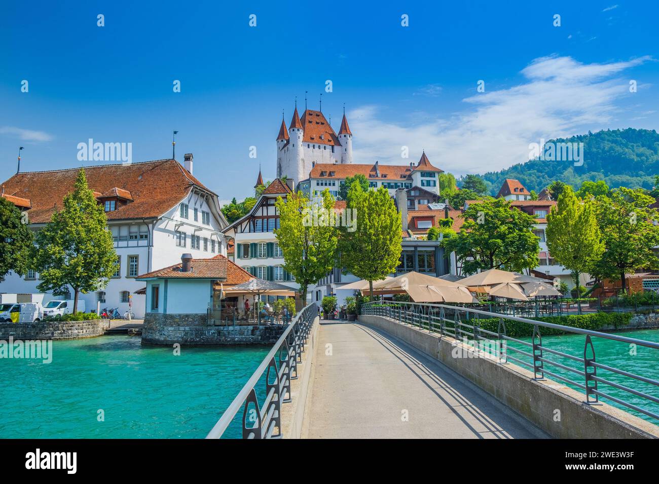 Rivière Aare et paysage urbain de Thoune, Suisse Banque D'Images