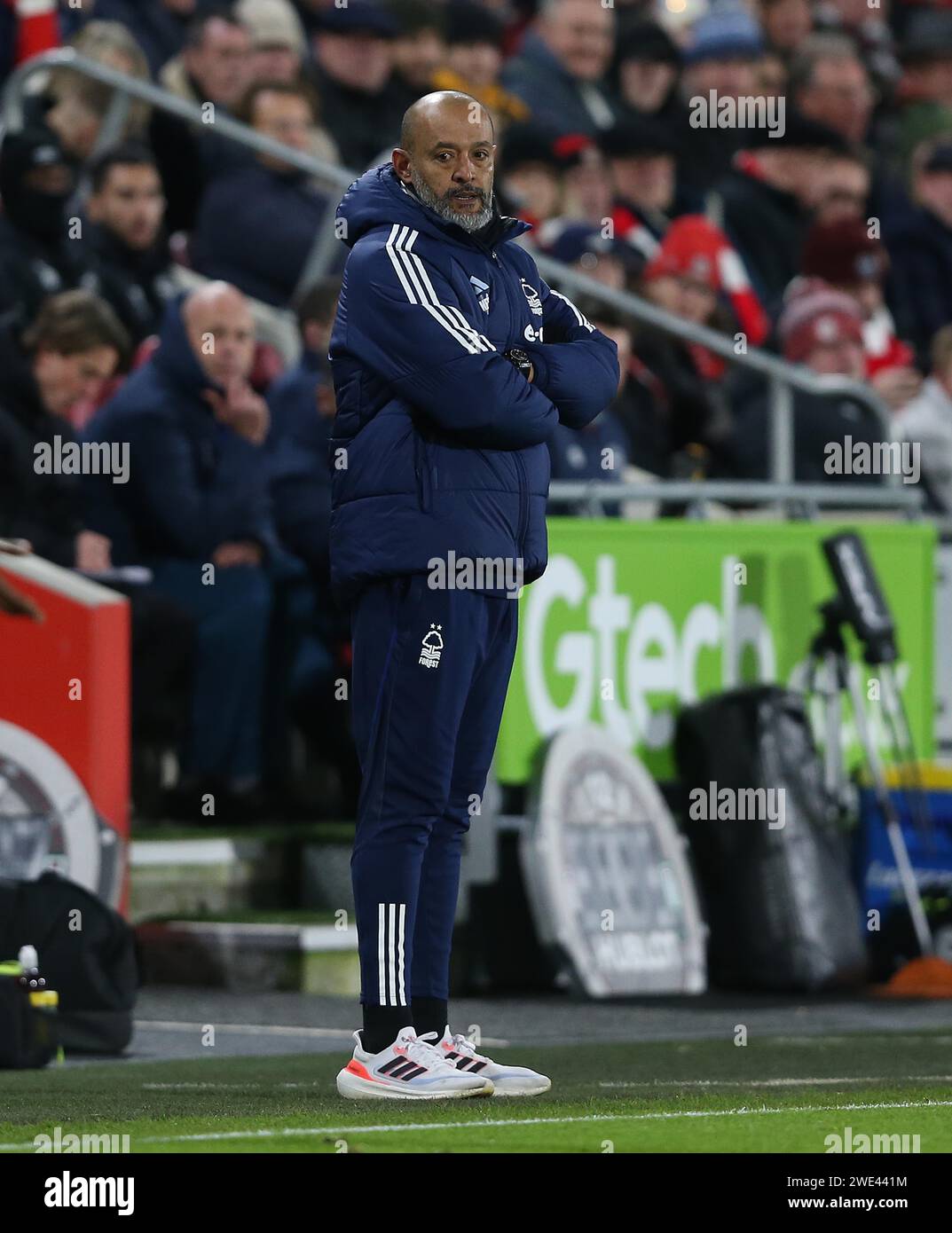 Nuno Espirito Santo Directeur de Nottingham Forest. - Brentford v Nottingham Forest, Premier League, GTECH Community Stadium, Londres, Royaume-Uni - 20 janvier 2024. Usage éditorial uniquement - des restrictions DataCo s'appliquent. Banque D'Images