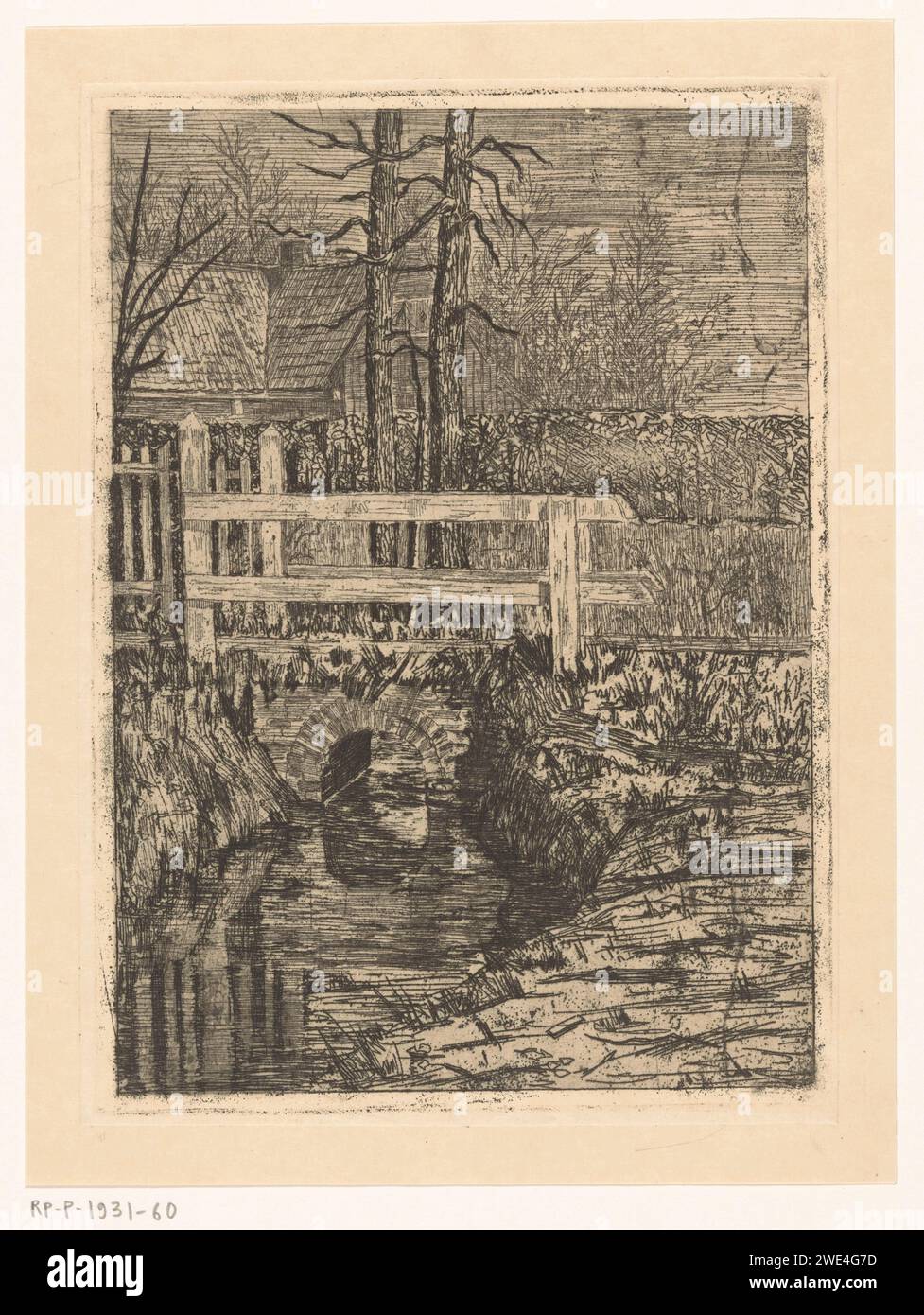 Pont avec main courante en bois au-dessus d'un fossé, Martinus van Regteren Altena, 1876 - 1908 impression à gauche en arrière-plan une maison. pont de gravure de papier. petit canal, fossé Banque D'Images
