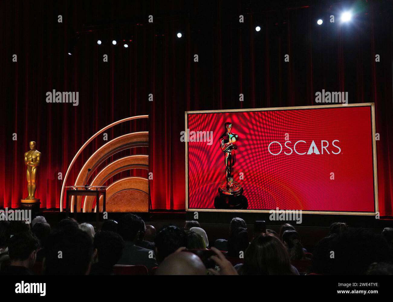 Los Angeles, États-Unis. 23 janvier 2024. Ambiance à la 96e annonce des nominations aux Oscars tenue au Samuel Goldwyn Theater, Academy of Motion Picture Arts and Sciences à Beverly Hills, CA le mardi, ?January 23, 2024. (Photo de Sthanlee B. Mirador/Sipa USA) crédit : SIPA USA/Alamy Live News Banque D'Images