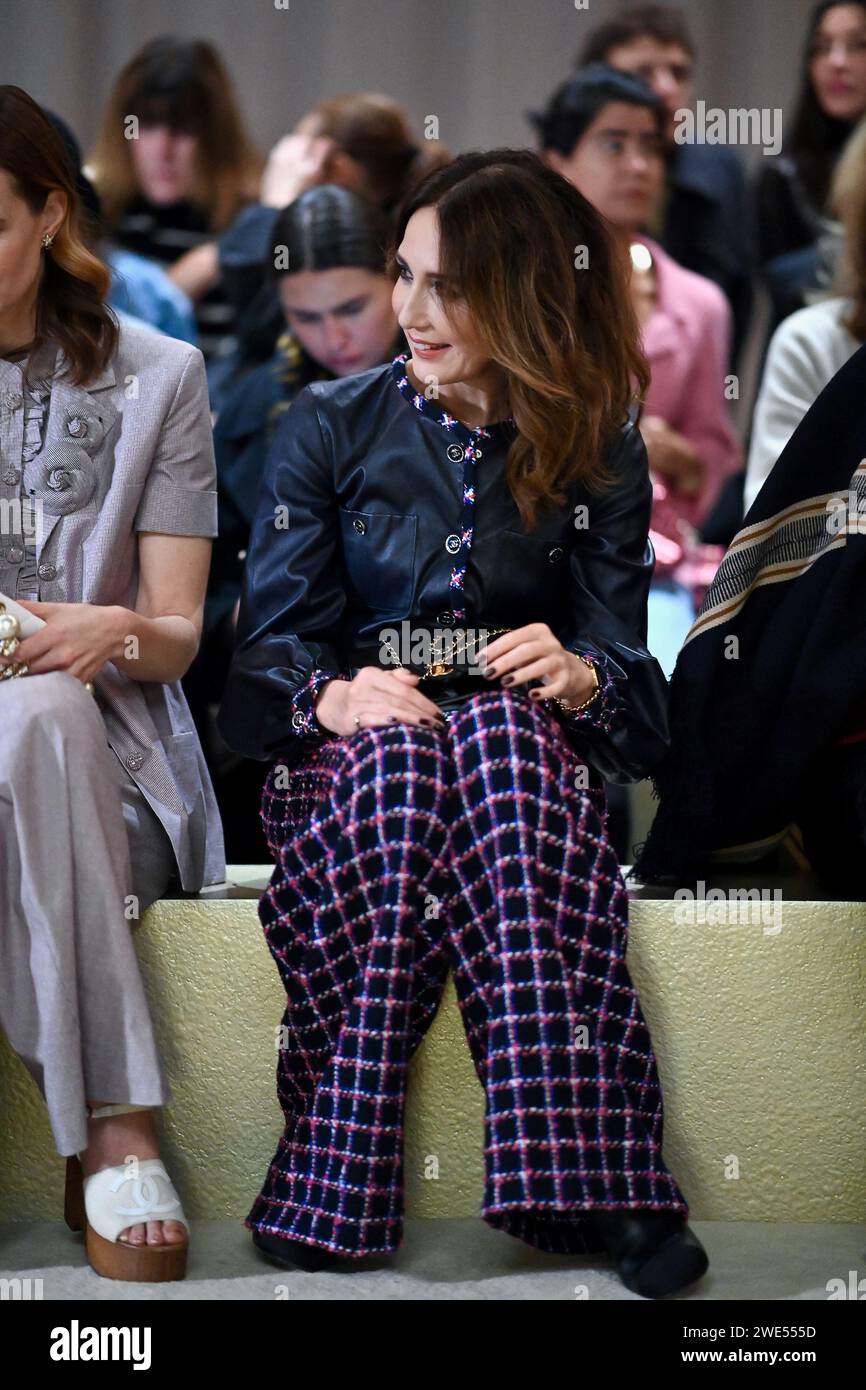 © franck castel/MAXPPP - 22/01/2024 Chanel Front Row Paris Fashion week haute Couture Printemps Eté 2024 PARIS, FRANCE JANVIER 23 participe au défilé Chanel haute Couture Printemps.Eté 2024 dans le cadre de la Fashion week Paris le 23 janvier 2024 à Paris, France crédit : MAXPPP/Alamy Live News Banque D'Images