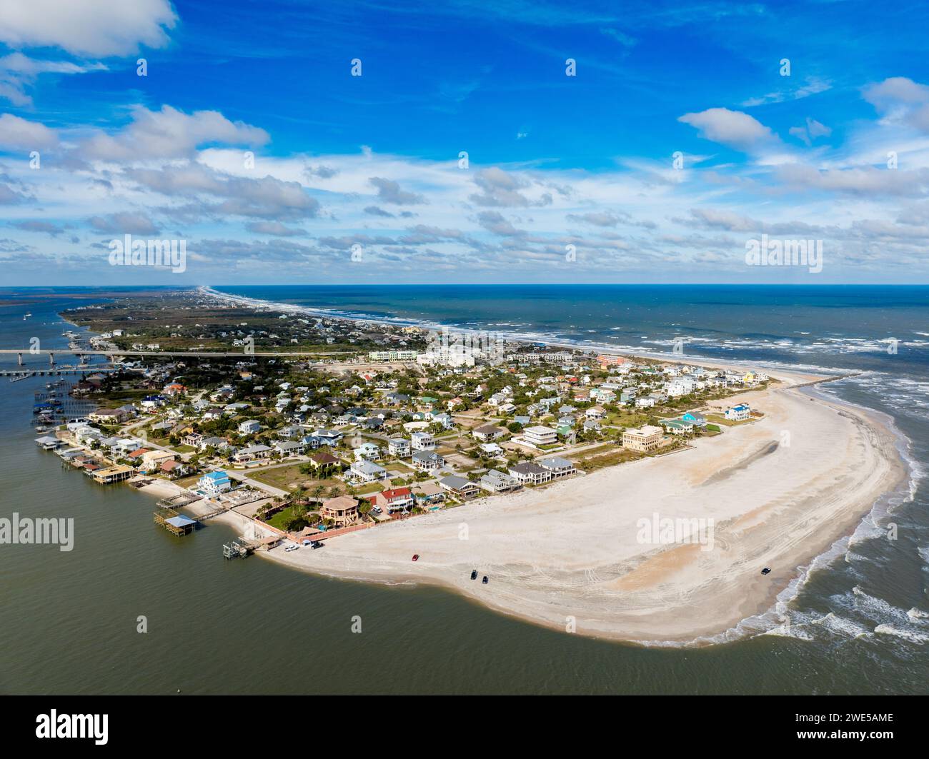 Photo aérienne Vilano Beach St Augustine FL 4x4 plage 2024 Banque D'Images
