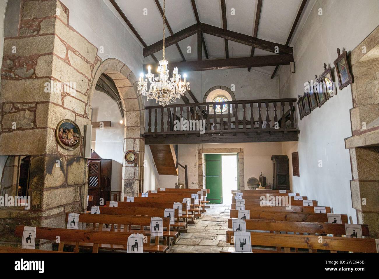 A Ponte Ulla, Espagne. À l'intérieur de l'église paroissiale de Santa Maria Magdalena, un temple catholique baroque galicien Banque D'Images