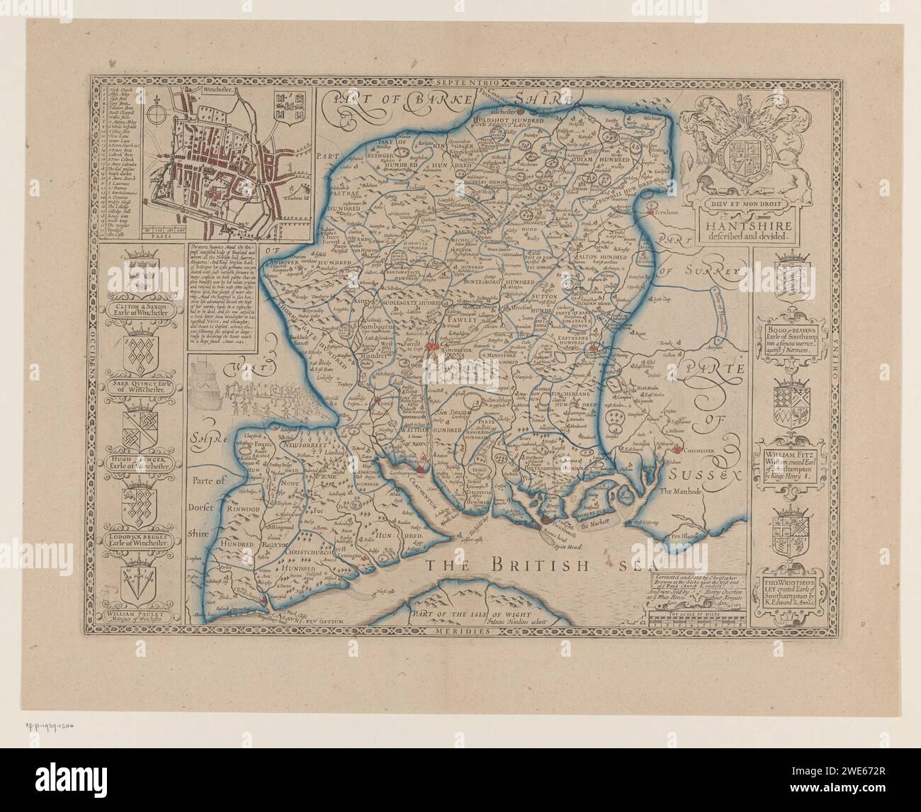 Carte de la côte sud de l'Angleterre avec une partie de l'île de Wight, Jodocus Hondius (I), 1710 - 1751 imprimer carte de la côte sud de l'Angleterre avec une partie de l'île de Wight. En haut à gauche un pari avec un plan d'étage de Winchester. Cartes de gravure / gravure sur papier de Londres de différents pays ou régions. cartes des villes. Roulement armorial, Angleterre héraldique. Winchester. Hampshire Banque D'Images