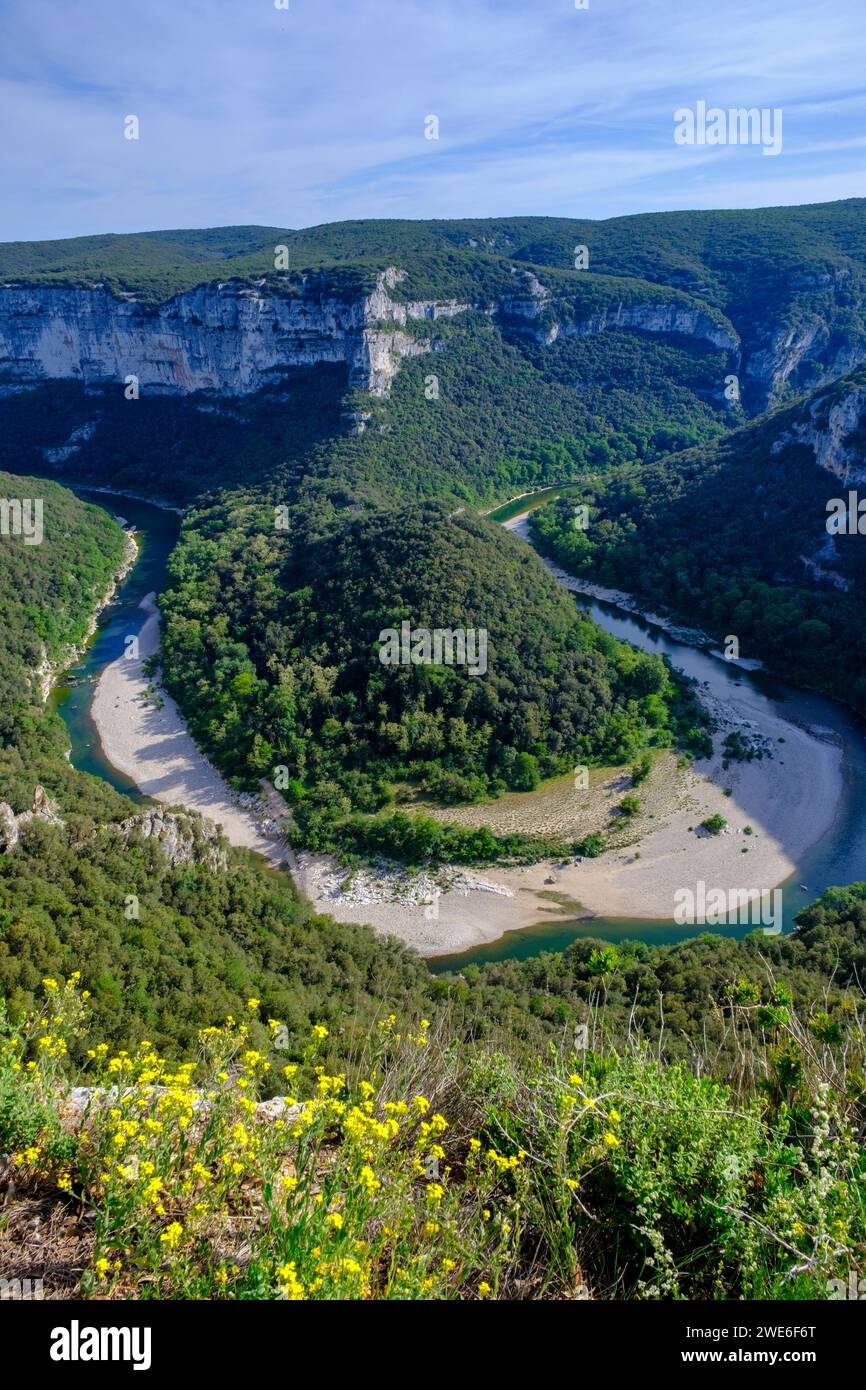 France, Ardèche, Vallon-Pont-DARC, coude Oxbow dans les Gorges de lArdèche Banque D'Images