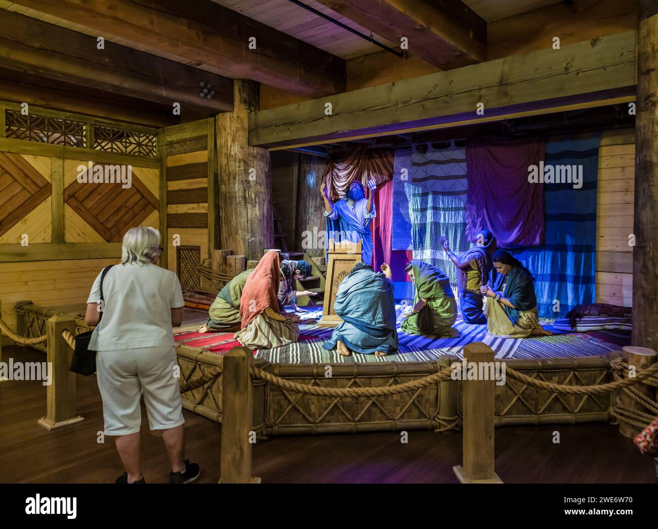 Exposez-vous à l'intérieur de la réplique grandeur nature de l'Arche de Noé à l'attraction Ark Encounter à thème historique près de Williamstown, Kentucky Banque D'Images