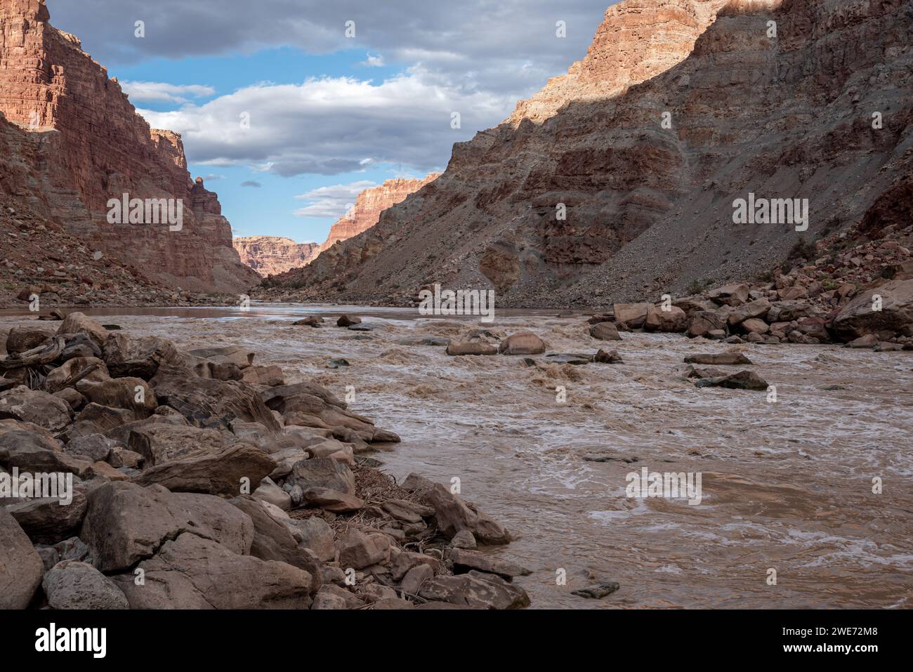 Big Drop #3 (alias Satan Gut) sur le fleuve Colorado, Cataract Canyon, Utah. Banque D'Images