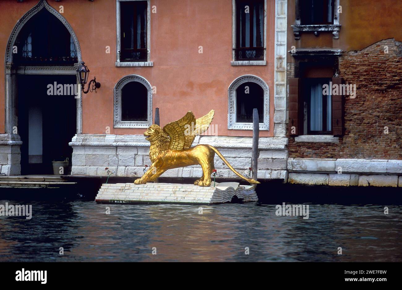 Lion d'or, Canal Grande, Venise, Italie Banque D'Images