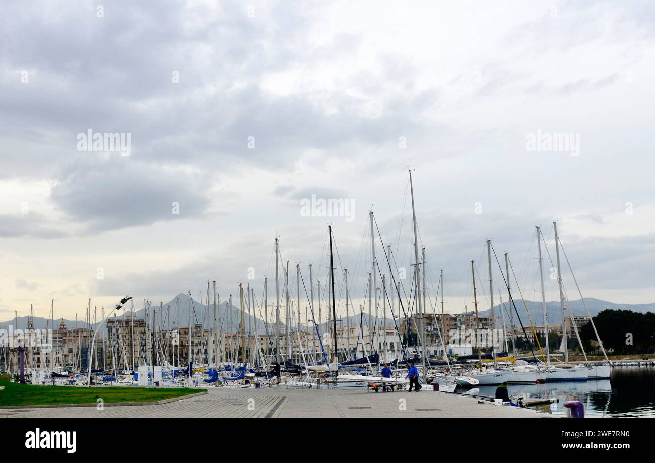 La Cala Marina à Palerme, Sicile, Italie. Banque D'Images