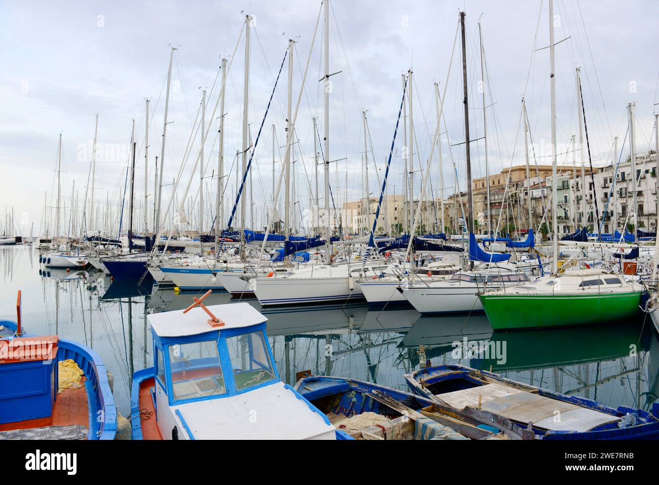 La Cala Marina à Palerme, Sicile, Italie. Banque D'Images