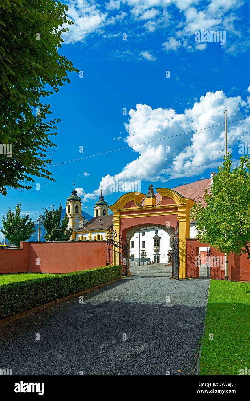 Stift Wilten, Tor zum Klostergarten, Leuthaus, Basilika Wilten Banque D'Images