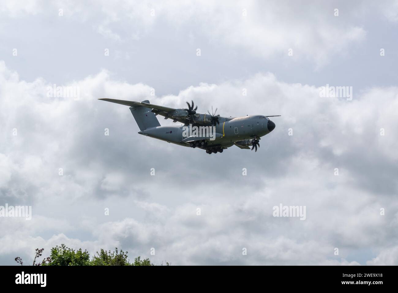 ZM419 - RAF Airbus A400M Atlas atterrissant à RAF St. Aéroport de Mawgan/Newquay Banque D'Images