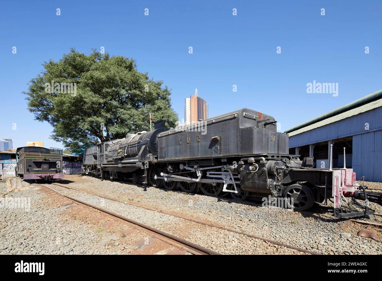 Kenya Uganda Railway (KUR) Karamoja Locomotive construite par Beyer Peacock & Co. Musée ferroviaire de Nairobi, Nairobi, Kenya, Afrique Banque D'Images