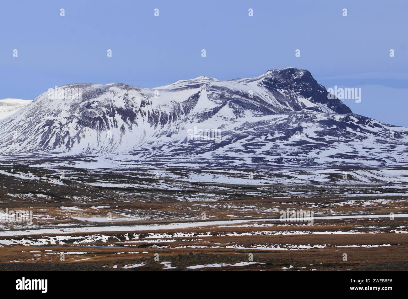 Périphérique (route 1) dans le nord de l'Islande entre Námafjall Hverir et le canyon Stuðlagil Banque D'Images