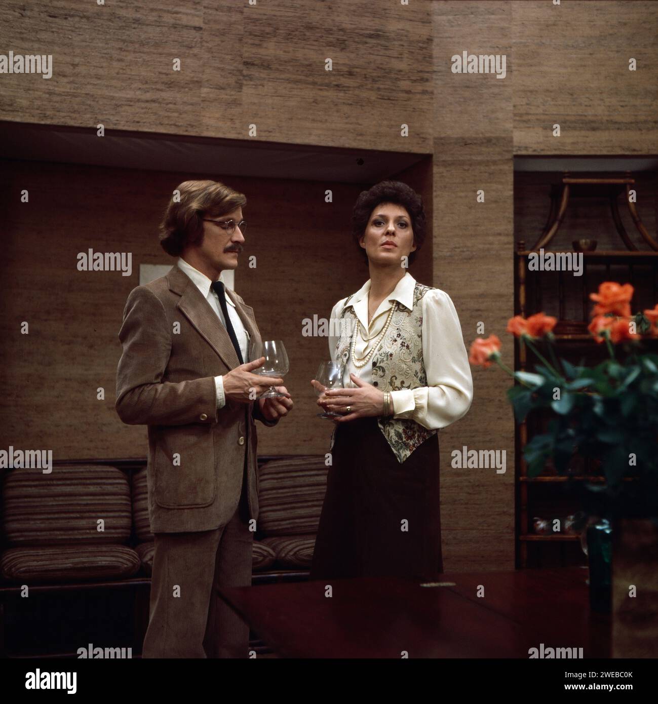 Der Test, Fernsehfilm, Deutschland 1977, Regie : Lutz Büscher, Darsteller : Jörg Friedrich, Renate Küster Banque D'Images