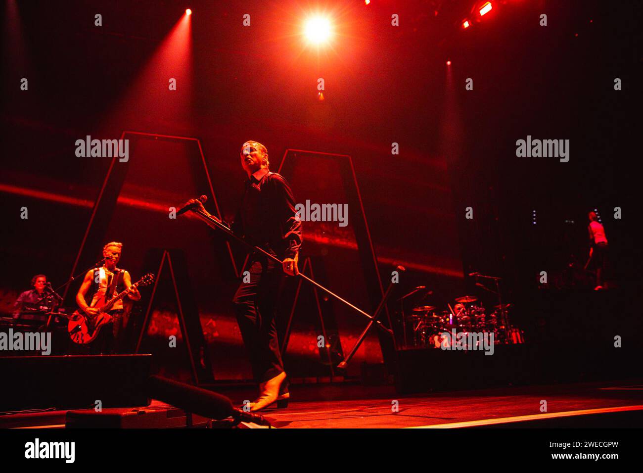 24 janvier 2024 : Dave Gahan et Martin Gore du groupe électronique britannique â€˜Depeche Modeâ€™ donnent un spectacle à guichets fermés à l'Utility Arena de Birmingham, 2024 (crédit image : © Myles Wright/ZUMA Press Wire) À USAGE ÉDITORIAL SEULEMENT! Non destiné à UN USAGE commercial ! Banque D'Images