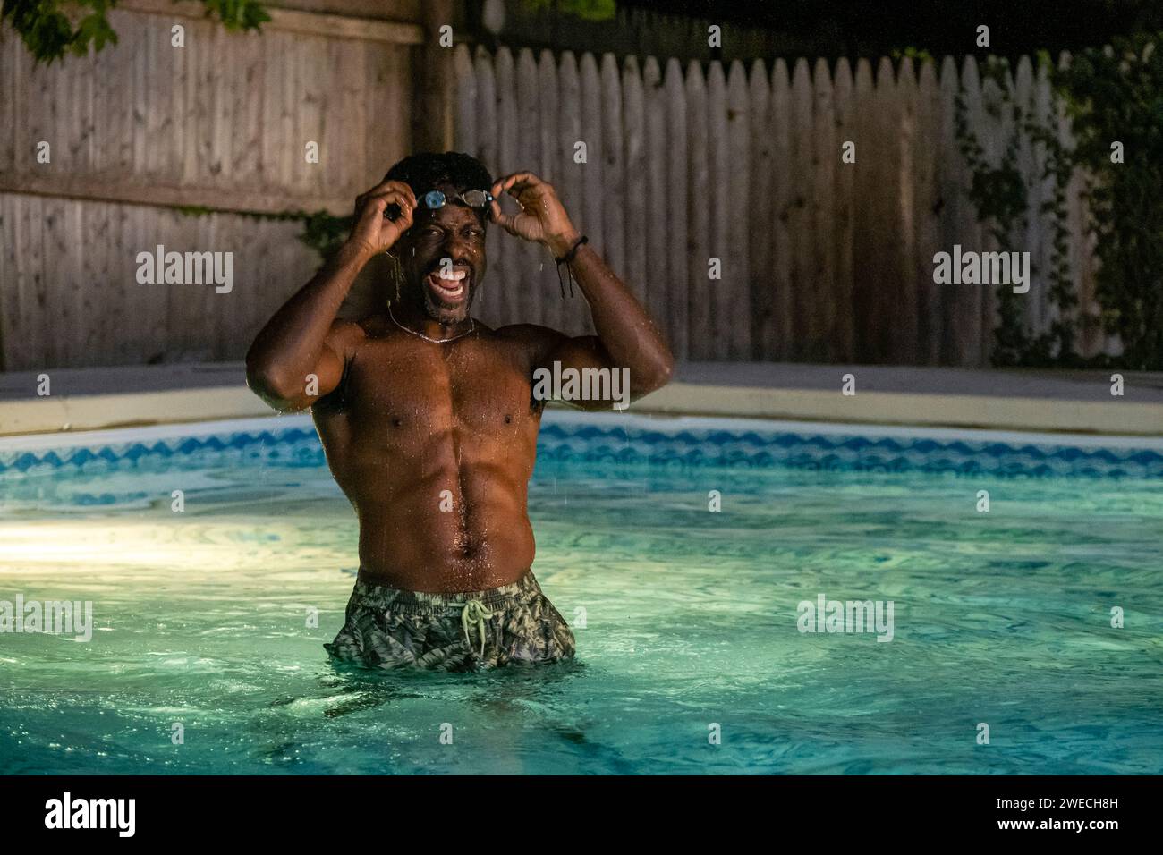 American Fiction (2023) réalisé par Cord Jefferson et mettant en vedette Sterling K. Brown dans le rôle de Clifford Ellison. Photographie publicitaire ***USAGE ÉDITORIAL SEULEMENT***. Crédit : BFA / Claire Folger / Amazon MGM Studios Banque D'Images