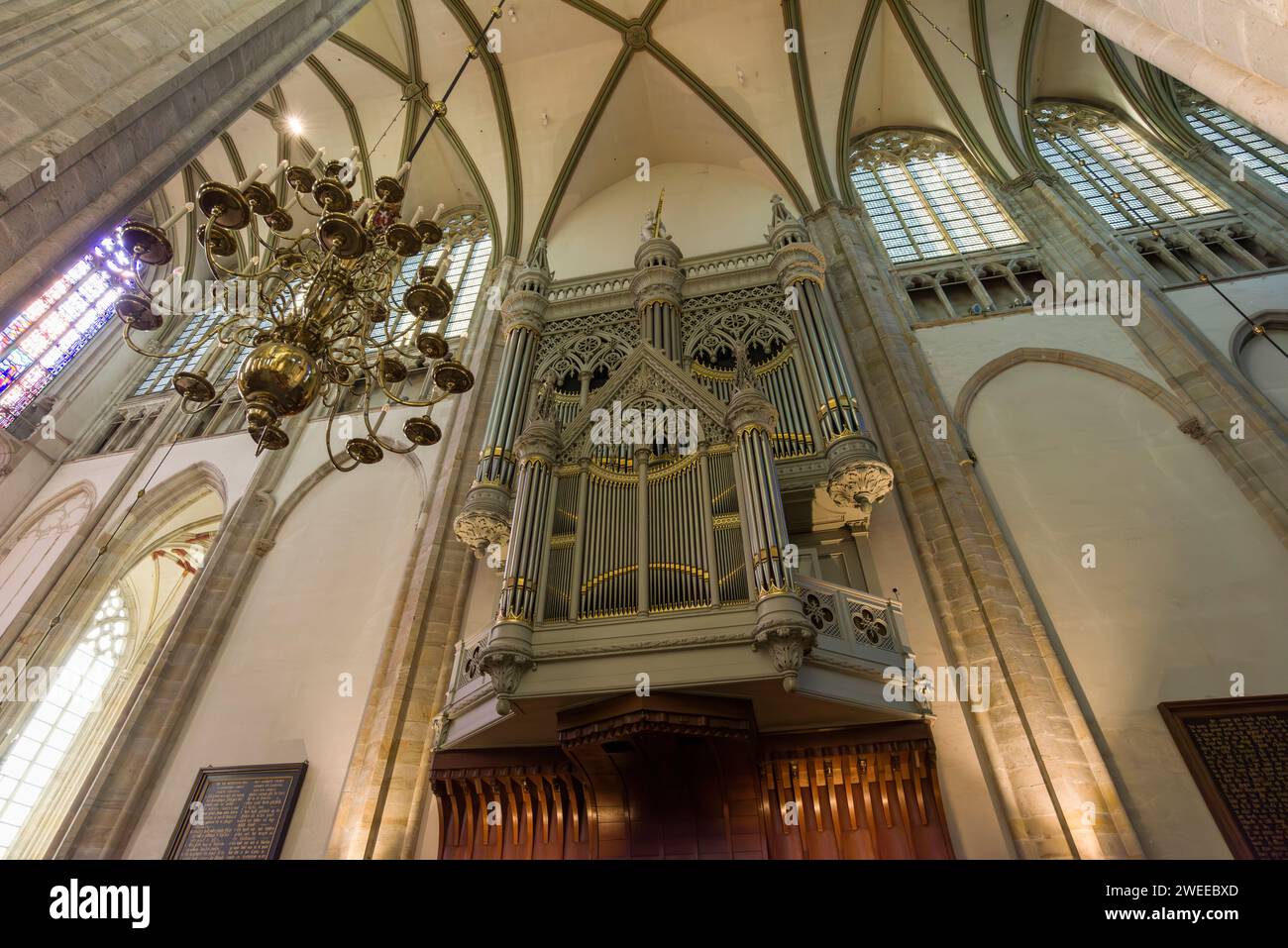 L'orgue à tuyaux à l'intérieur de la cathédrale Saint-Martin dans le centre historique d'Utrecht, pays-Bas, Europe. Banque D'Images
