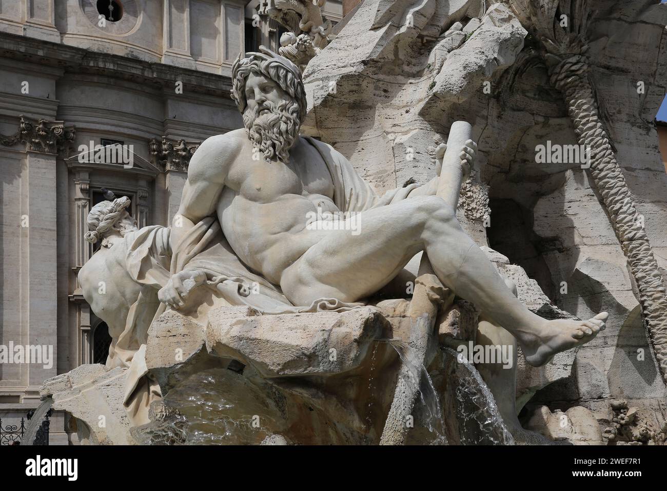 Italie. Rome. Fontana die Quattro Fiumi. Piazza Navona. Dieu du Gange par Gian Lorenzo Bernini, 1651. Banque D'Images