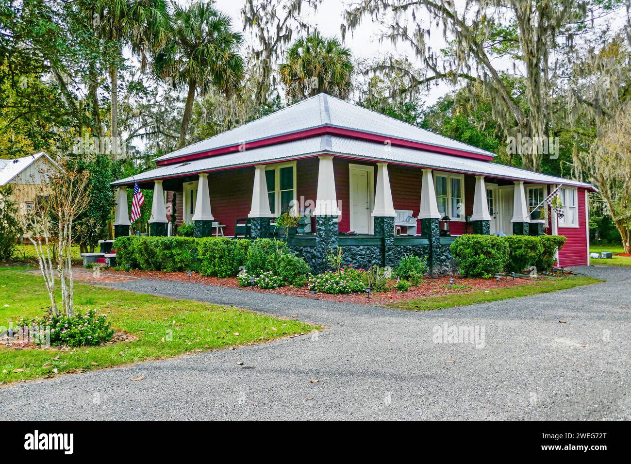 Ancienne ferme originale de style Florida Cracker située dans une petite ville du nord de la Floride. Banque D'Images