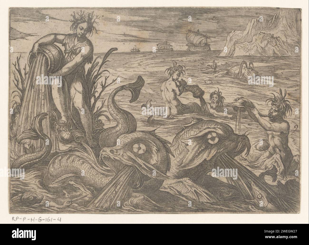 Eau, Antonio Tempesta, 1565 - 1630 imprimer Paysage de mer avec la personnification féminine de l'eau avec une grande cruche à partir de laquelle il verse de l'eau. Des tritons, de grands monstres marins et des poissons nagent dans l'eau. En arrière-plan, les navires naviguent en mer. eau de gravure du papier (un des quatre éléments). triton(s). poissons Banque D'Images