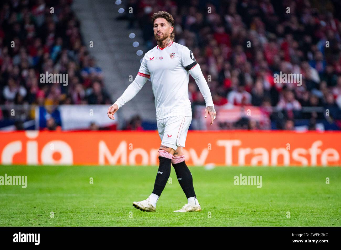 Madrid, Madrid, Espagne. 25 janvier 2024. Sergio Ramos de Séville vu lors du match de football valable pour les quarts de finale du tournoi Copa del Rey entre l'Atletico Madrid et Séville joué à l'Estadio Metropolitano à Madrid, Espagne. (Image de crédit : © Alberto Gardin/ZUMA Press Wire) USAGE ÉDITORIAL SEULEMENT! Non destiné à UN USAGE commercial ! Banque D'Images