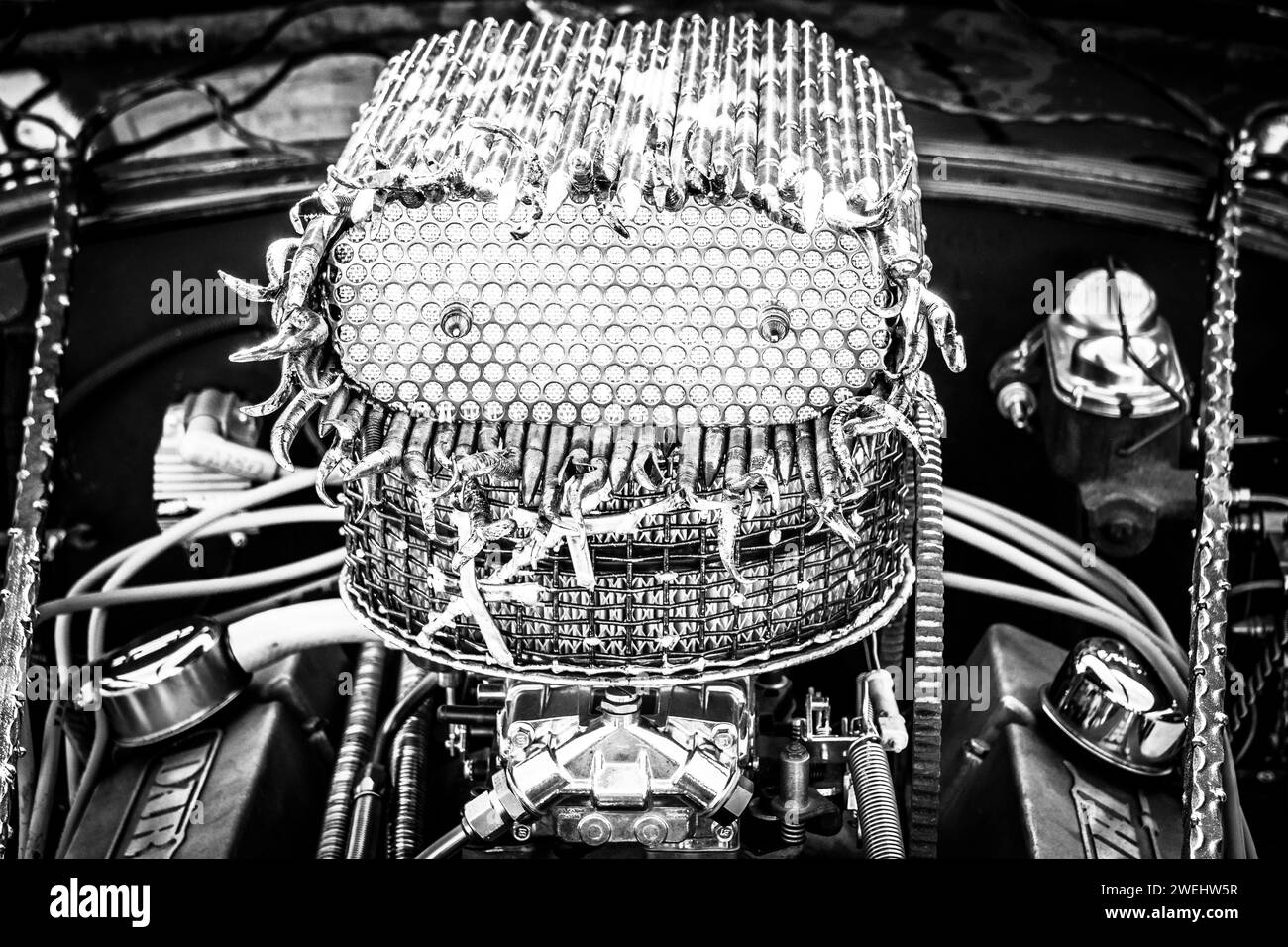 Ventilateur d'admission d'air chaud en métal personnalisé, ressemblant à un visage. Banque D'Images