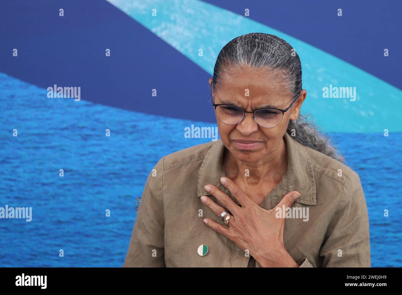 Rio de Janeiro, Brésil. 24 janvier 2024. Marina Silva, ministre de l'Environnement et du changement climatique, lors du lancement de l'initiative BNDES Azul, sur le navire de recherche hydrocéanographique Vital de Oliveira H-39, amarré à Praça Mauá, centre-ville, ce mercredi, 24 crédit : Brazil photo Press/Alamy Live News Banque D'Images