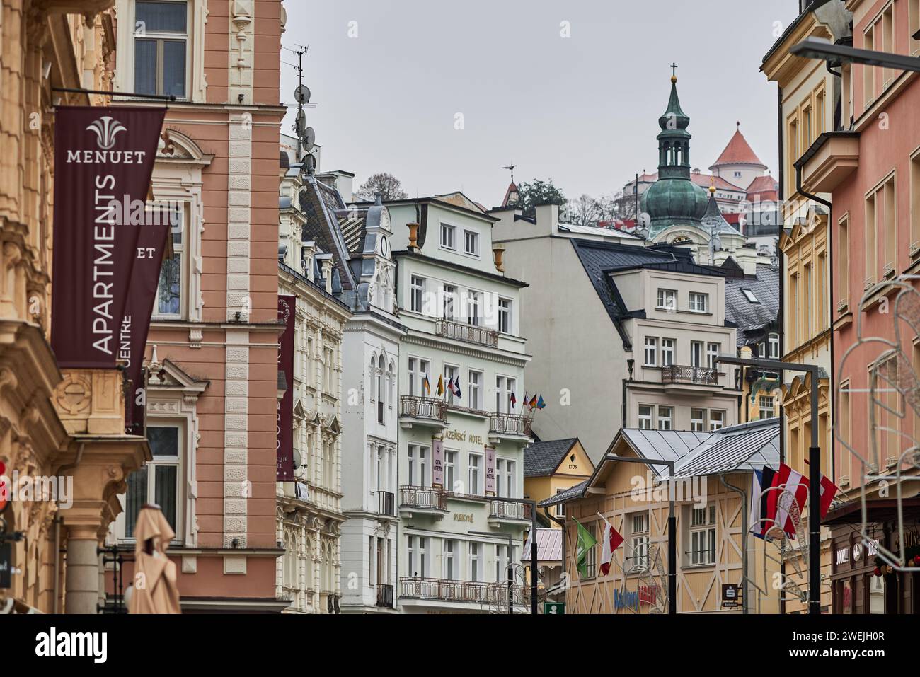Karlovy Vary Karlsbad ancienne ville thermale historique avec des sources chaudes en Bohême République tchèque le 14 janvier 2024 Banque D'Images