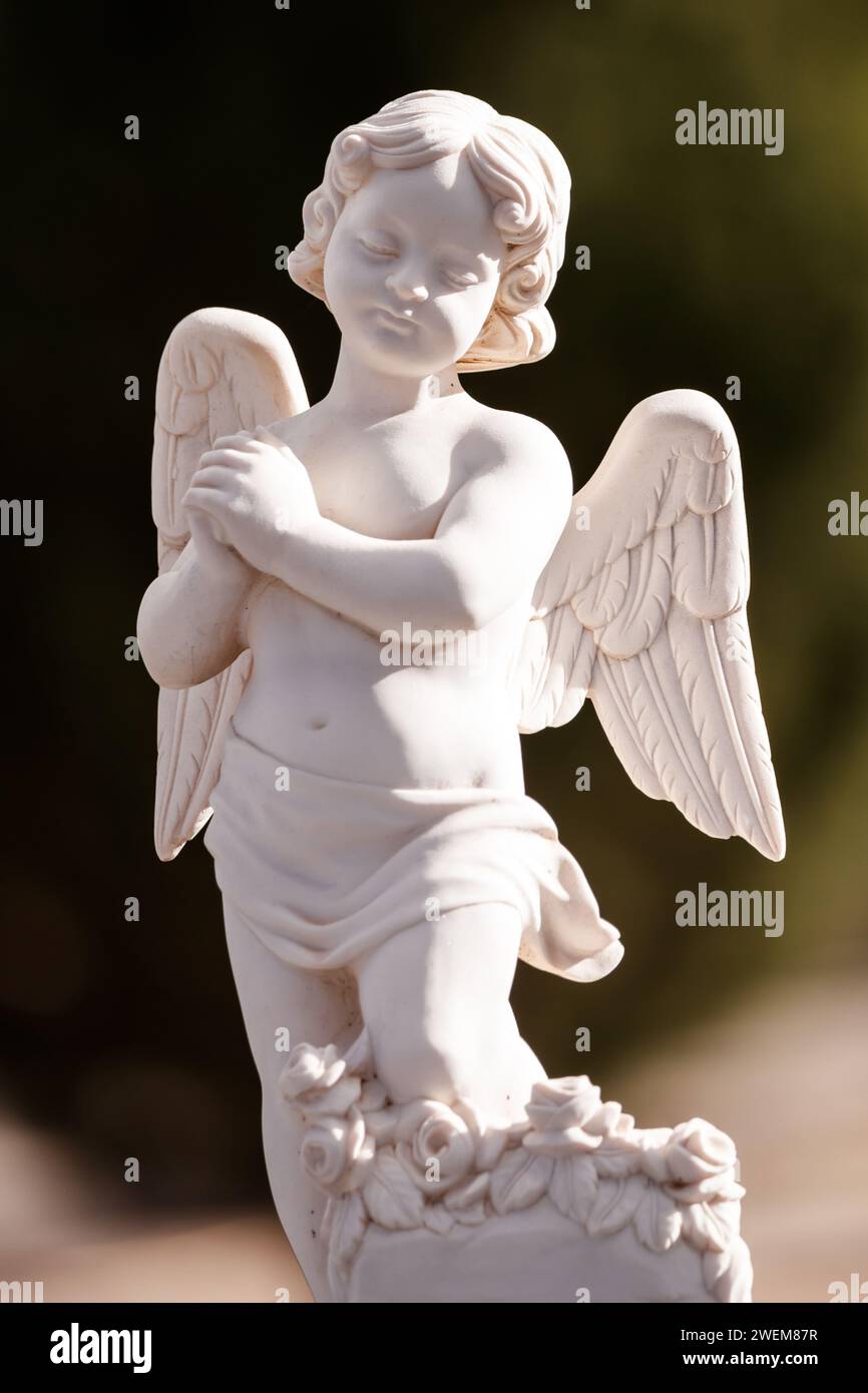 Statue d'un ange dans le cimetière d'Alhmbra Banque D'Images