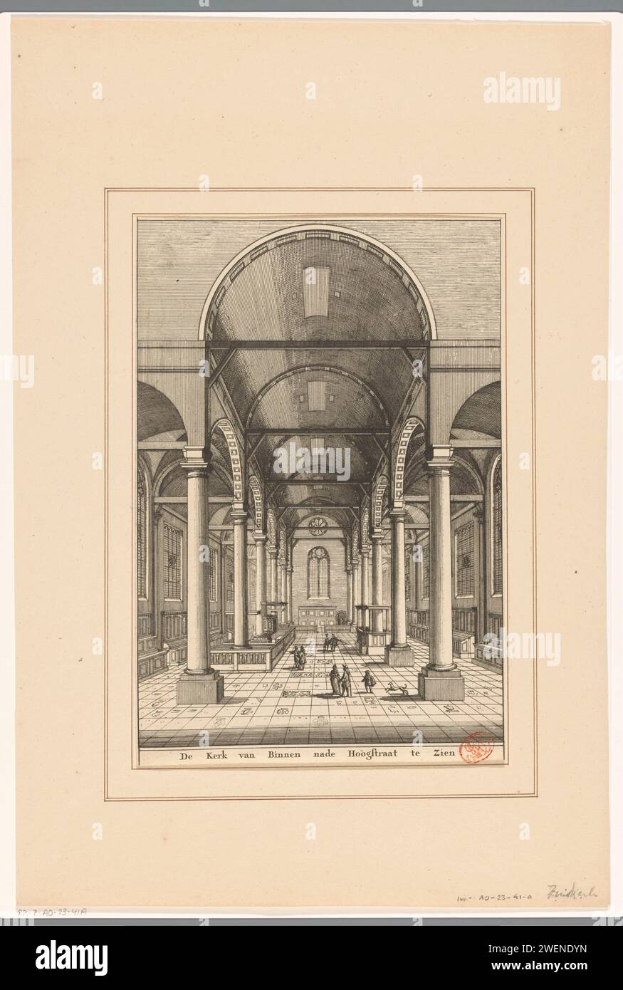 Intérieur du Zuiderkerk à Amsterdam, vu en direction de la Nieuwe Hoogstraat, Pieter van den Berge (possible), 1685 - 1737 imprimer intérieur du Zuiderkerk à Amsterdam, vu en direction de la Nieuwe Hoogstraat. Quelques personnages dans l'église. Papier gravure / gravure intérieur de l'église Zuiderkerk Banque D'Images