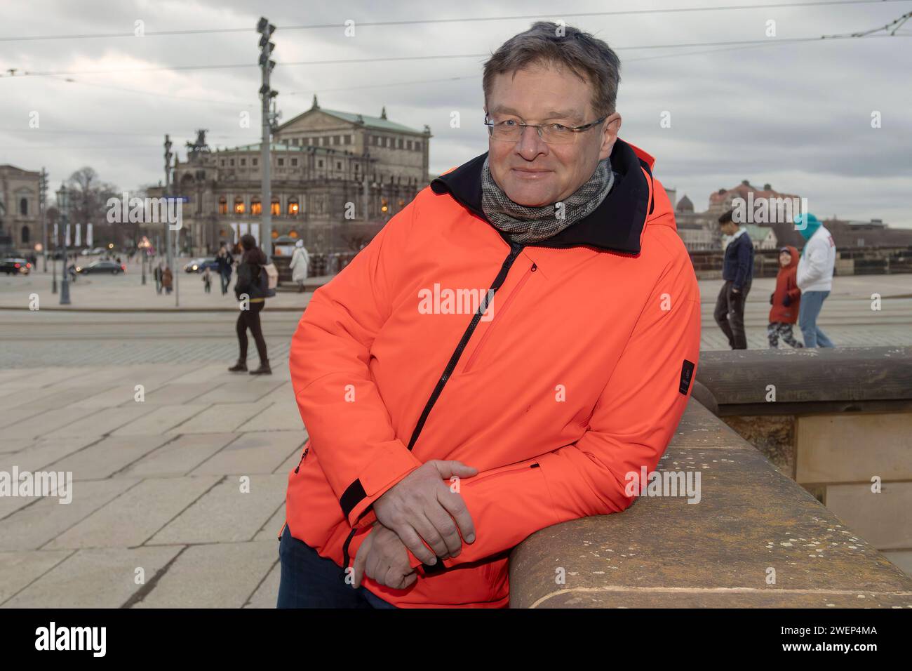 Holger Zastrow parteilos, geb. 12 janvier 1969 in Dresden ist ein deutscher Unternehmer und Politiker. Er war von 1999 bis 2019 Landesvorsitzender der FDP Sachsen und zwischen 2011 und 2013 gehörte er als stellvertretender Bundesvorsitzender sowie zwischen 2015 und 2017 als Beisitzer dem Präsidium der FDP an. Im Januar 2024 erklärte Zastrow seinen Austritt aus der FDP. Er will eine eigene Sammlungsbewegung aufbauen. *** Holger Zastrow non-parti, né le 12 janvier 1969 à Dresde est un entrepreneur et homme politique allemand, il a été président d'État du FDP de Saxe de 1999 à 2019 et entre 2011 an Banque D'Images