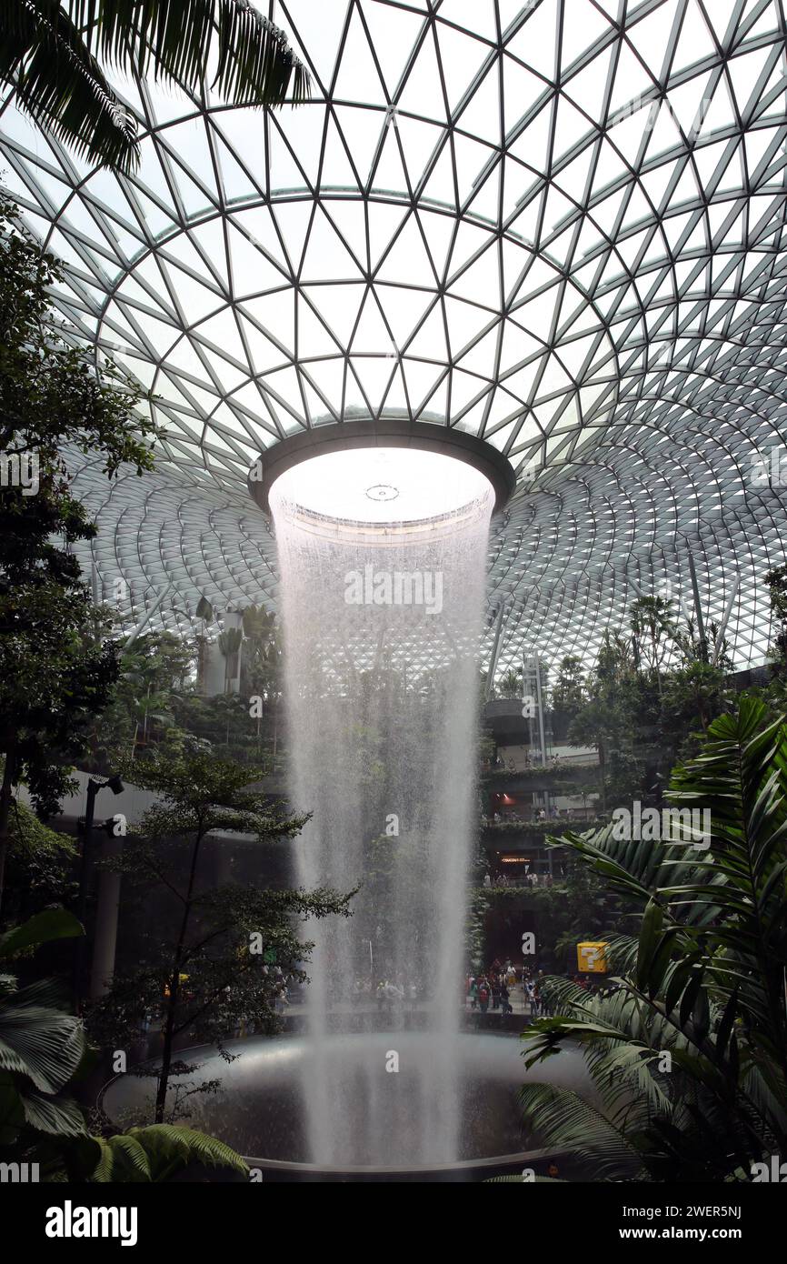HSBC Rain Vortex, aéroport de Changi, Singapour, Asie Banque D'Images